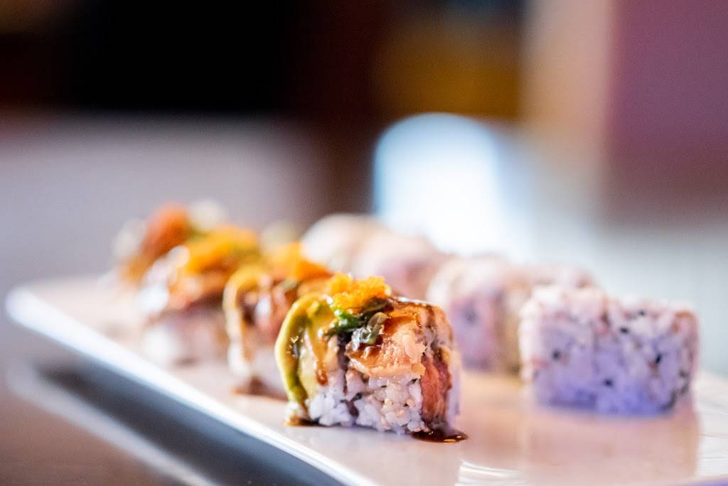 Sumo Japanese Steakhouse & Sushi Bar | restaurant | 2650 Beach Blvd #1, Biloxi, MS 39531, USA | 2282079955 OR +1 228-207-9955
