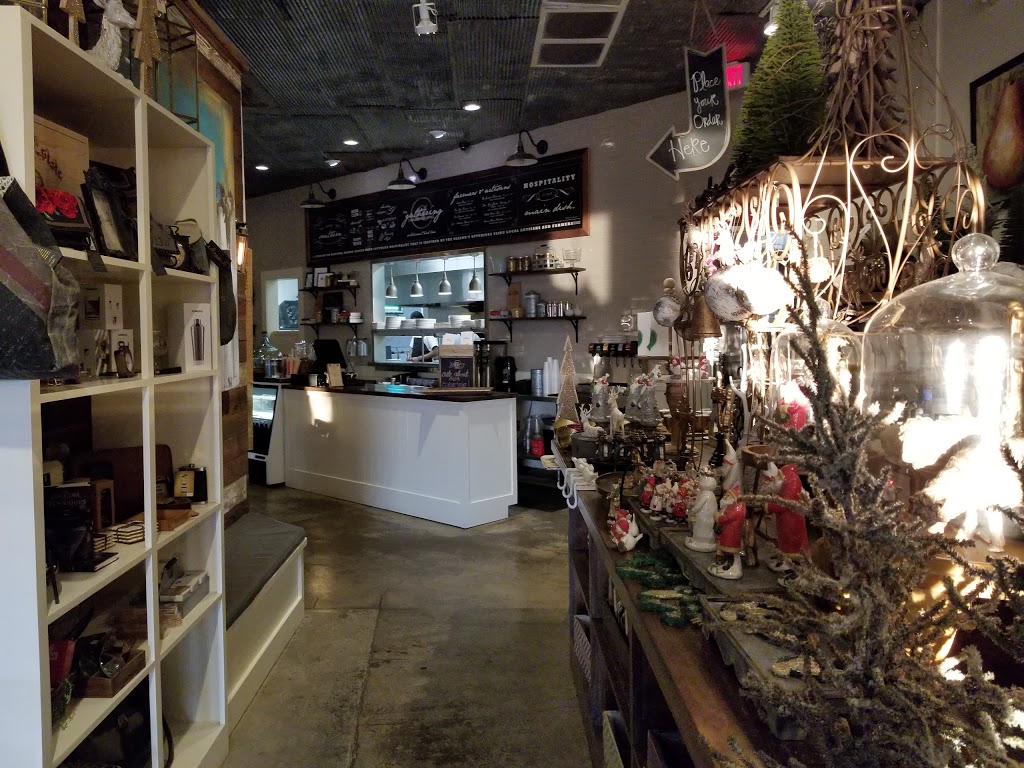 The Gathering at Livingston Mercantile | restaurant | 106 Livingston Church Rd, Flora, MS 39071, USA | 6016674282 OR +1 601-667-4282