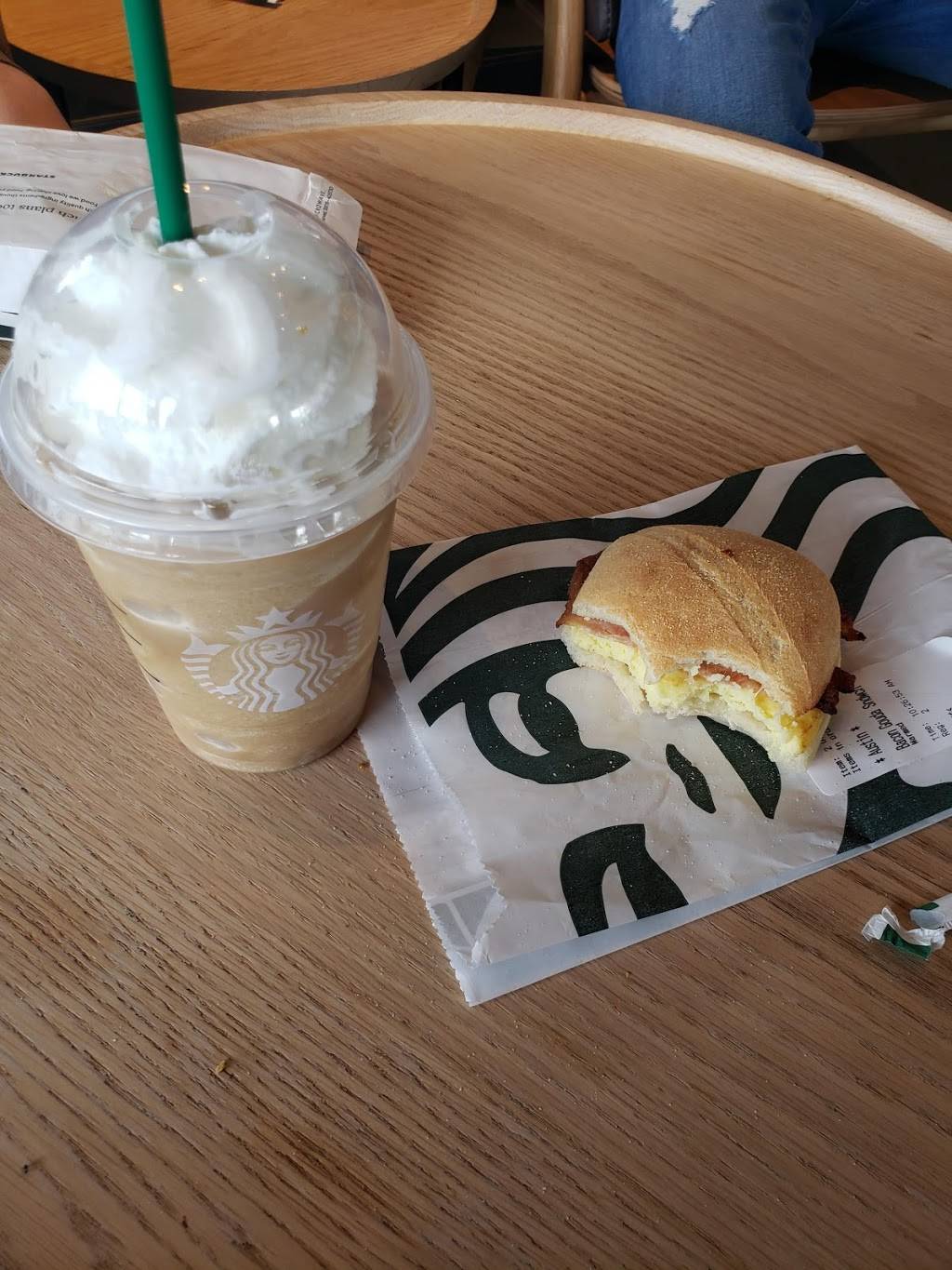 Starbucks | cafe | 12011 University Blvd, Orlando, FL 32817, USA | 4074570688 OR +1 407-457-0688