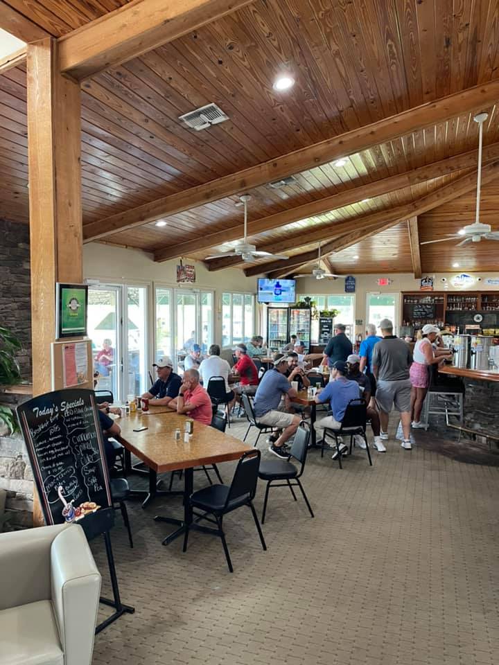 Black Bear Golf Club | restaurant | 24505 Calusa Blvd, Eustis, FL 32736, USA | 3523574732 OR +1 352-357-4732