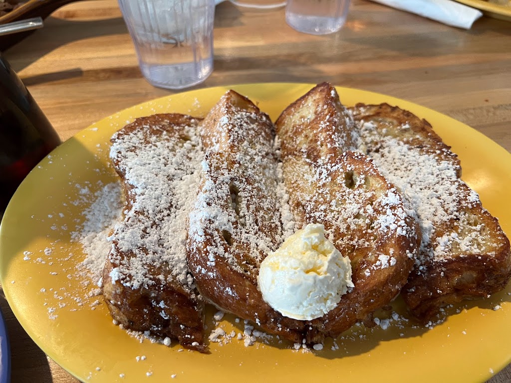 The Stove | restaurant | 644 Old Mammoth Rd, Mammoth Lakes, CA 93546, USA | 7609342821 OR +1 760-934-2821