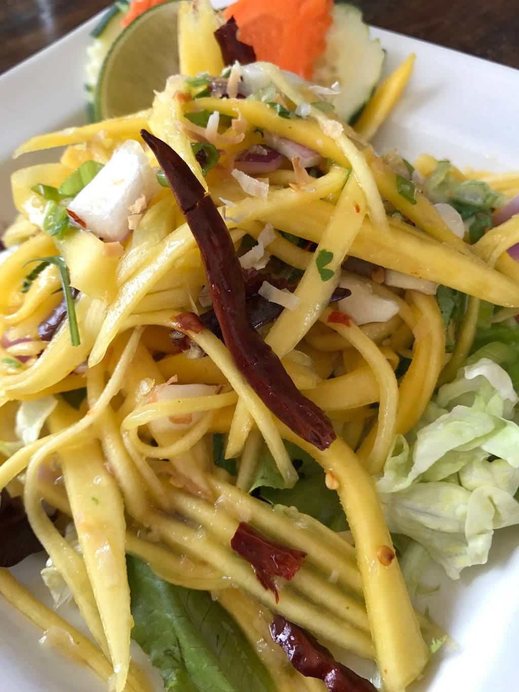 Thaiphoon | restaurant | 2011 S St NW, Washington, DC 20009, USA | 2026673505 OR +1 202-667-3505