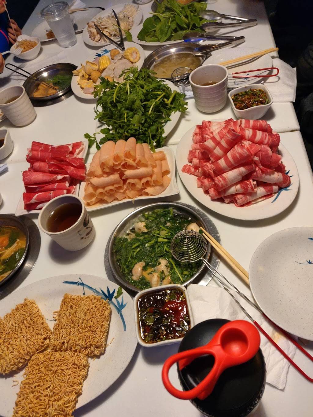 65 Kuho Sushi & Hot Pot | restaurant | 1701 65th St, Brooklyn, NY 11204, USA | 7182325688 OR +1 718-232-5688