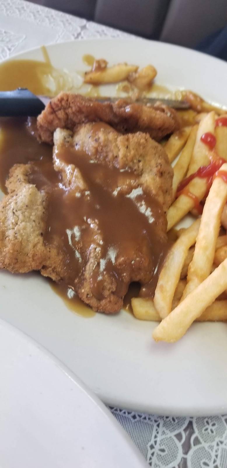 Paradise Pizzeria Family Restaurant | restaurant | 2900 Airline Blvd, Portsmouth, VA 23701, USA | 7574880260 OR +1 757-488-0260