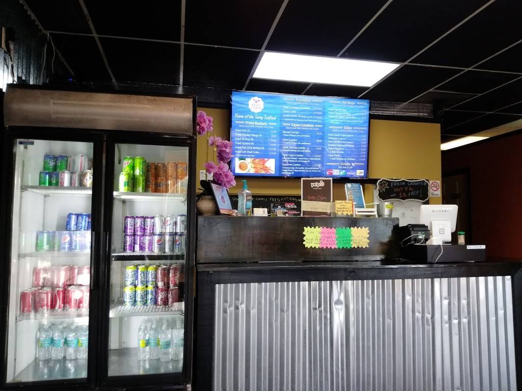 Tasty Cajun | restaurant | 1000 W Waters Ave #6, Tampa, FL 33604, USA | 8132529266 OR +1 813-252-9266