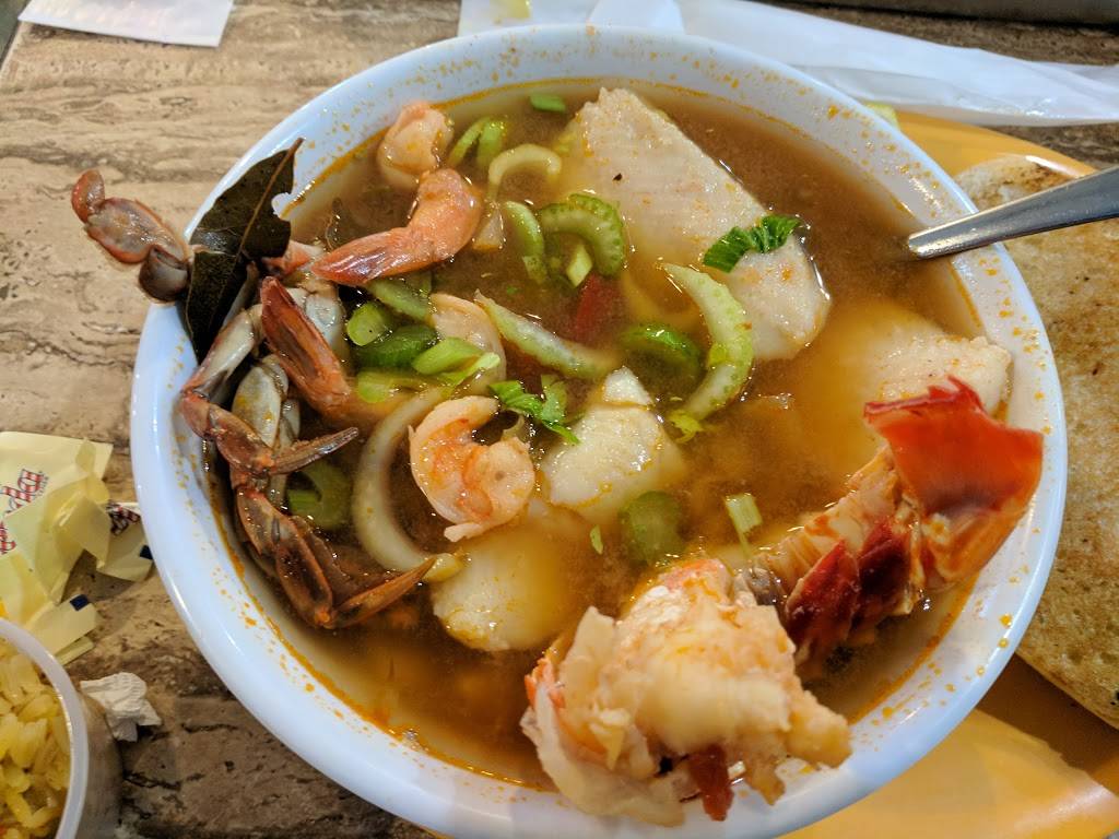 Mariscos 2000 | restaurant | 1153 S Stemmons Fwy, Lewisville, TX 75067, USA | 9729568300 OR +1 972-956-8300