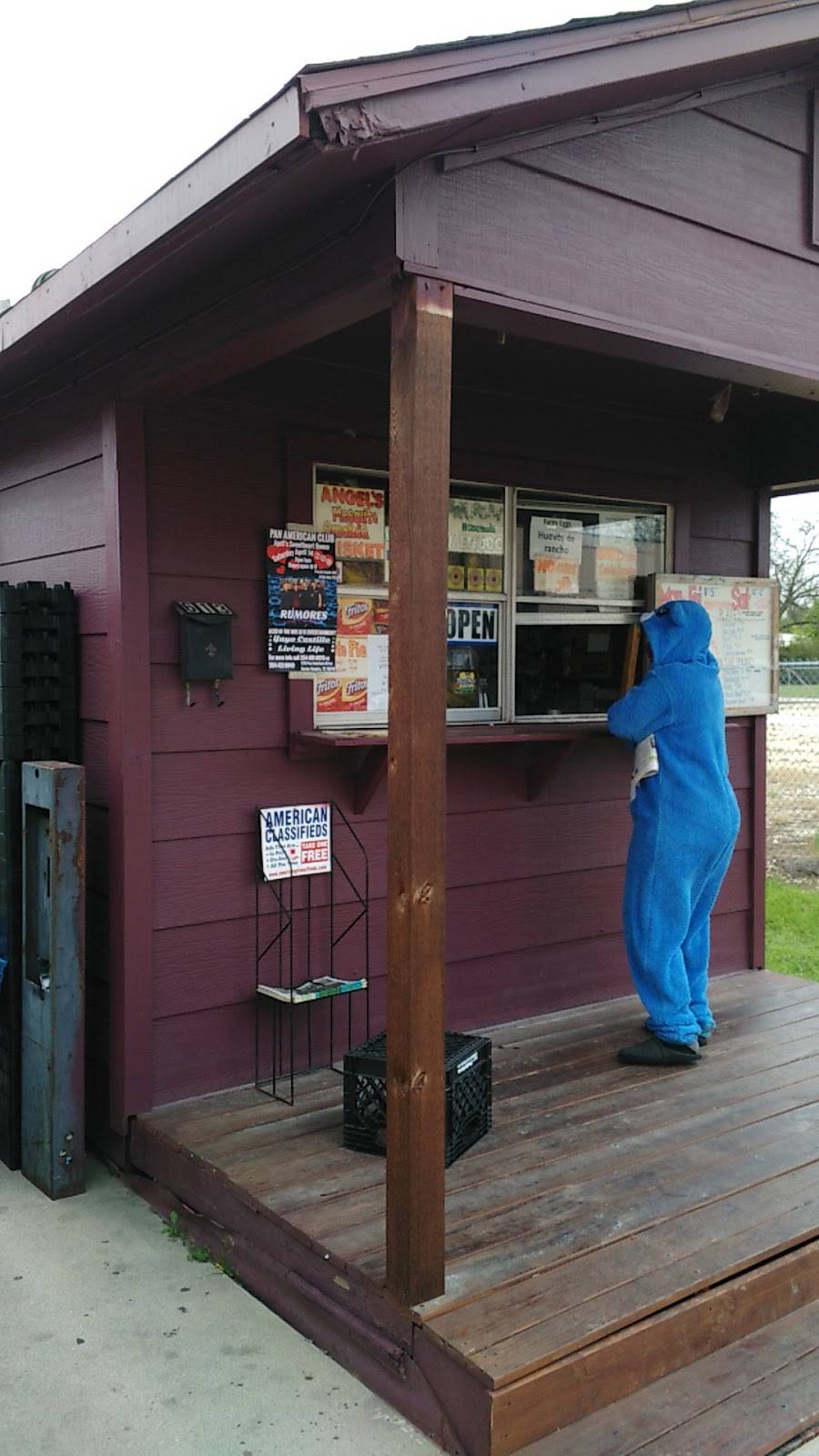 Kerleys BBQ by Angel | restaurant | 613 E Central Ave, Temple, TX 76502, USA | 2547737373 OR +1 254-773-7373