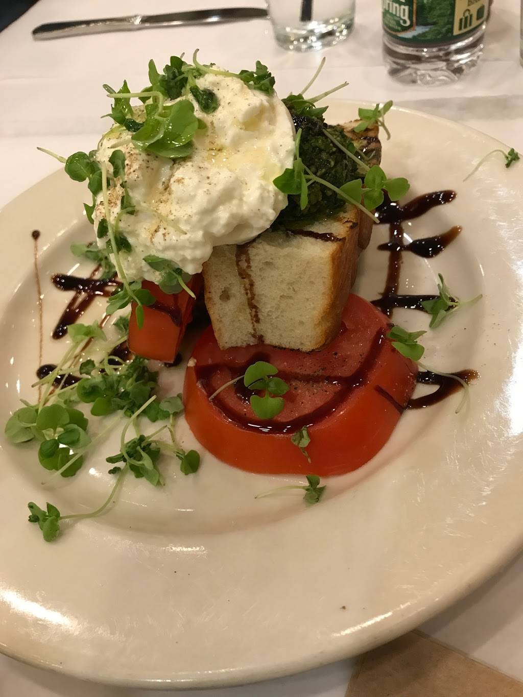 Nordstrom Grill | restaurant | 630 Old Country Rd, Garden City, NY 11530, USA | 5167460011 OR +1 516-746-0011