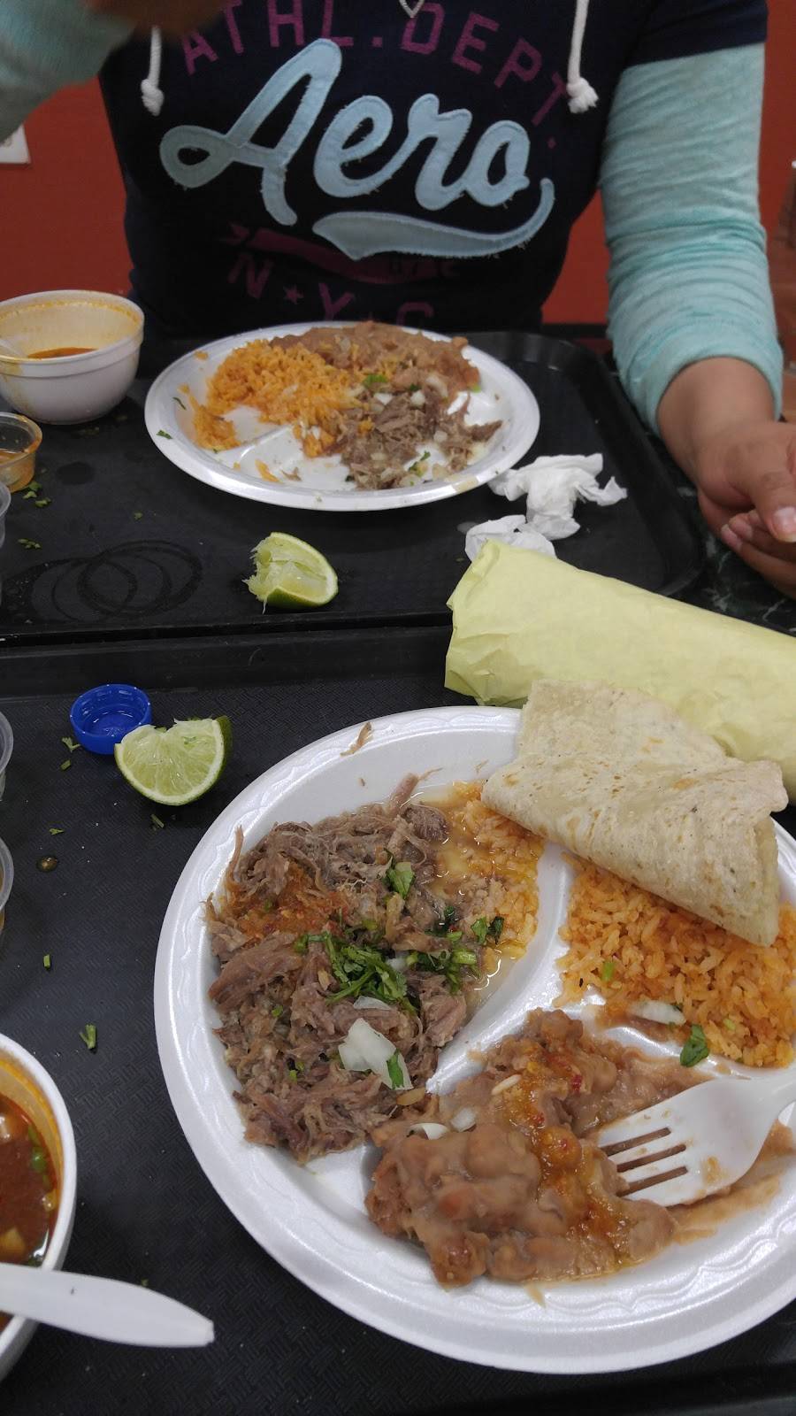 Santa Ana Fresh Mexican Food | restaurant | 815 N Santa Fe Ave, Vista, CA 92084, USA | 7607323385 OR +1 760-732-3385