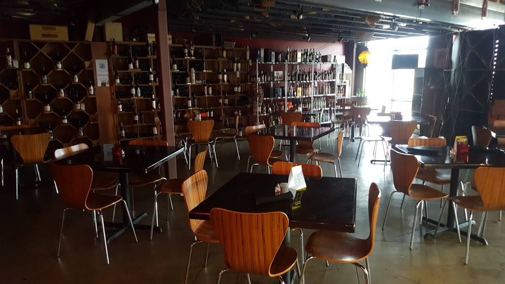 The Wine Rack & The Java Stop Café | cafe | 1212 N Westwood Blvd, Poplar Bluff, MO 63901, USA | 5737850999 OR +1 573-785-0999