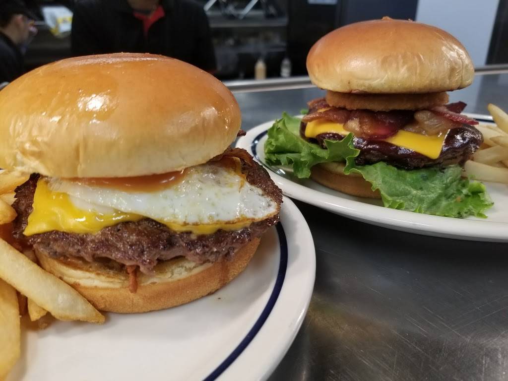 IHOP | restaurant | 3204 N Maize Rd, Wichita, KS 67205, USA | 3169282280 OR +1 316-928-2280