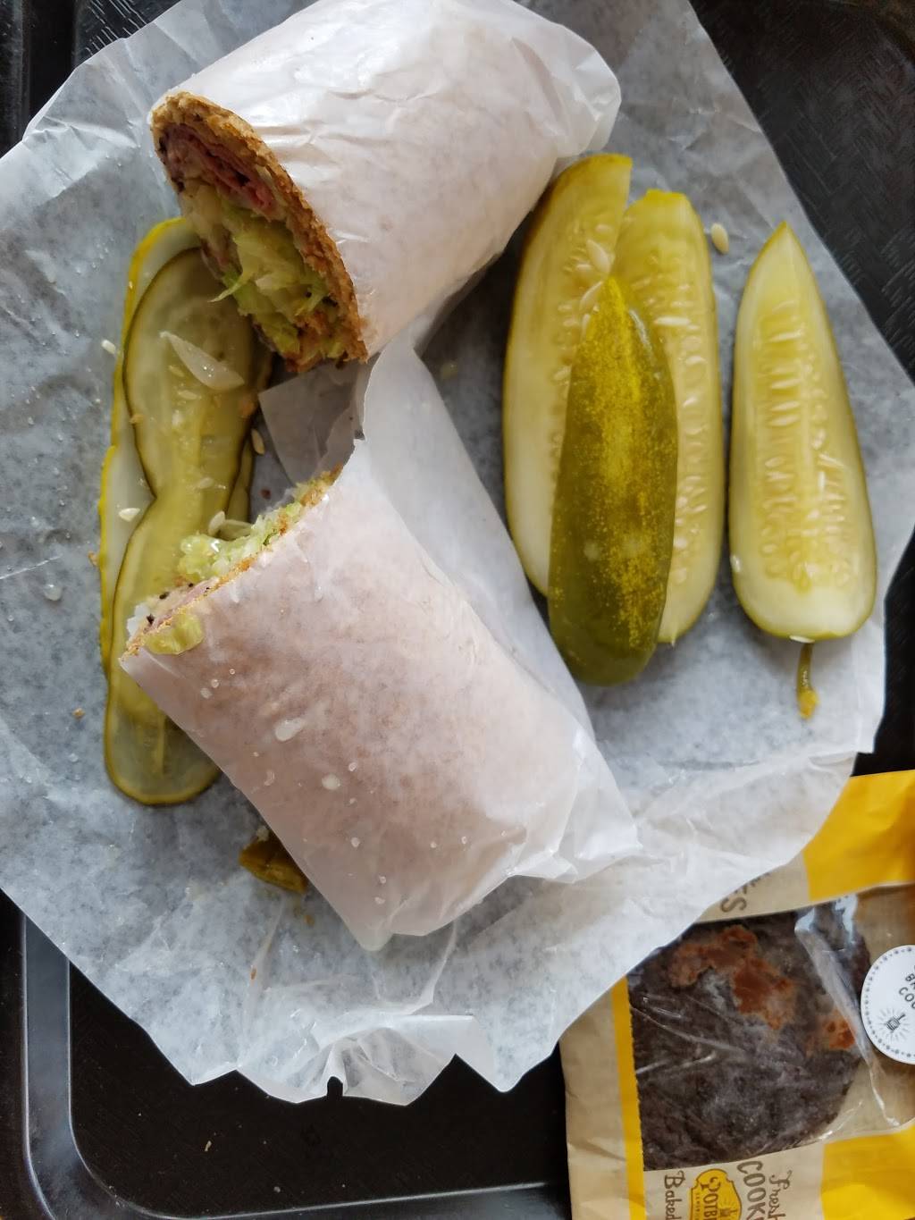 Potbelly Sandwich Shop | restaurant | 24556 West 12 Mile Road, Southfield, MI 48034, USA | 2483044492 OR +1 248-304-4492