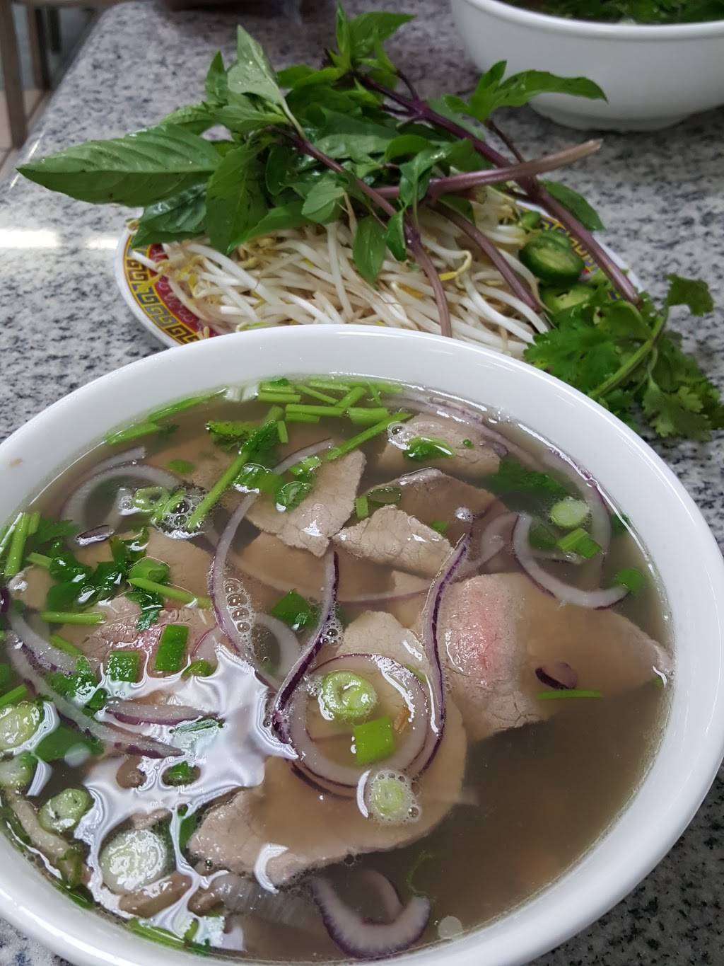 Pho Danh 3 | restaurant | 13480 Veterans Memorial Dr, Houston, TX 77014, USA | 2815831417 OR +1 281-583-1417