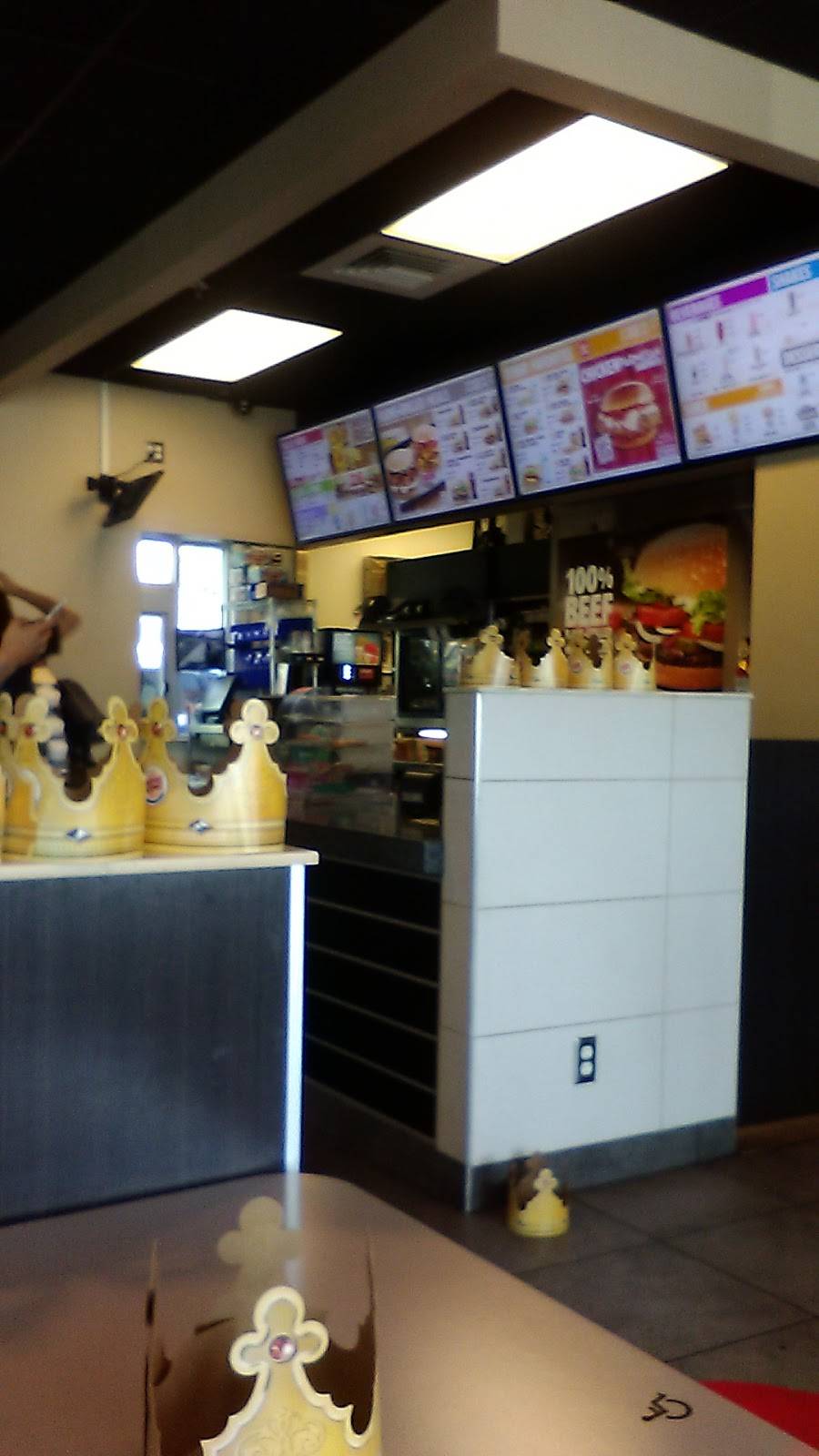 Burger King | restaurant | 825 S Mannheim Rd, Westchester, IL 60154, USA | 7085311211 OR +1 708-531-1211