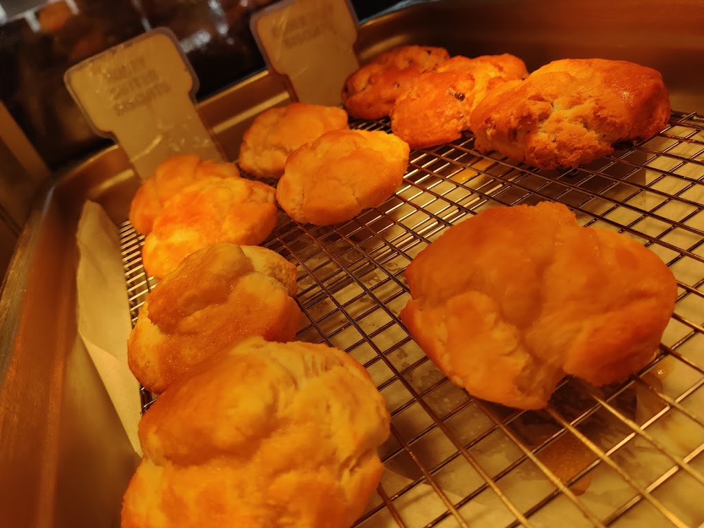 Krispy krunchy Chicken | restaurant | 24 Main St, Durham, CT 06422, USA | 8603491017 OR +1 860-349-1017