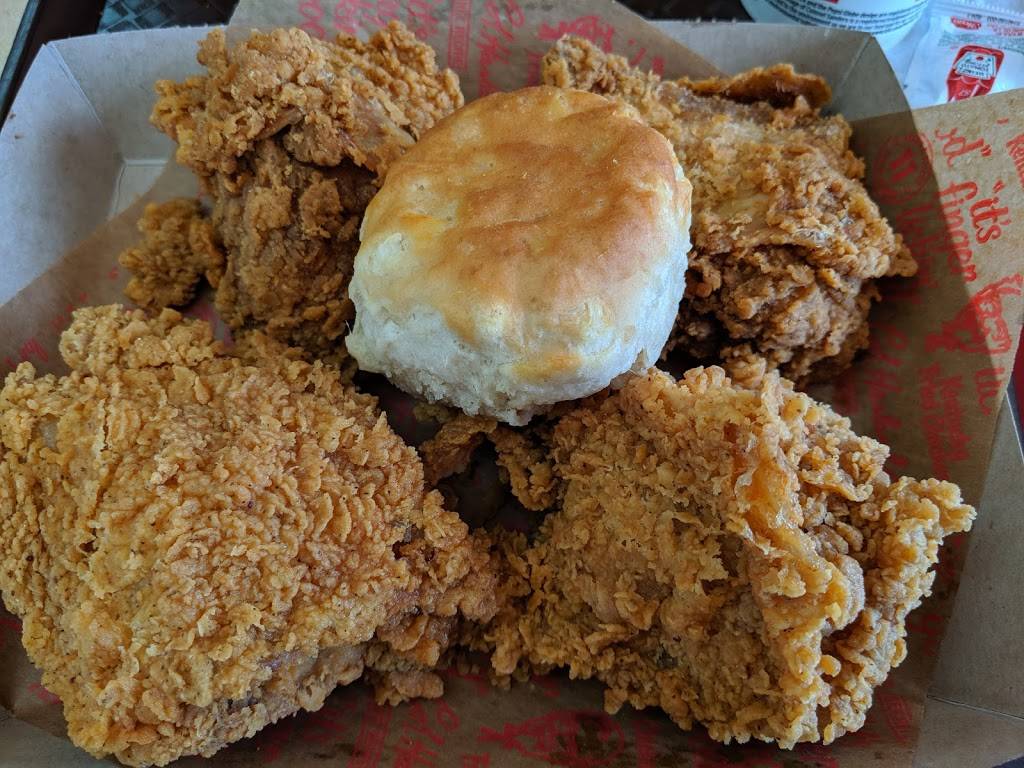 KFC | restaurant | 990 W Commercial Blvd, Fort Lauderdale, FL 33309, USA | 9544928191 OR +1 954-492-8191