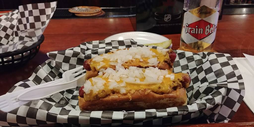 Keenans Bar (Keenans 620 Club) | restaurant | 620 7th St W, St Paul, MN 55102, USA | 6512273840 OR +1 651-227-3840