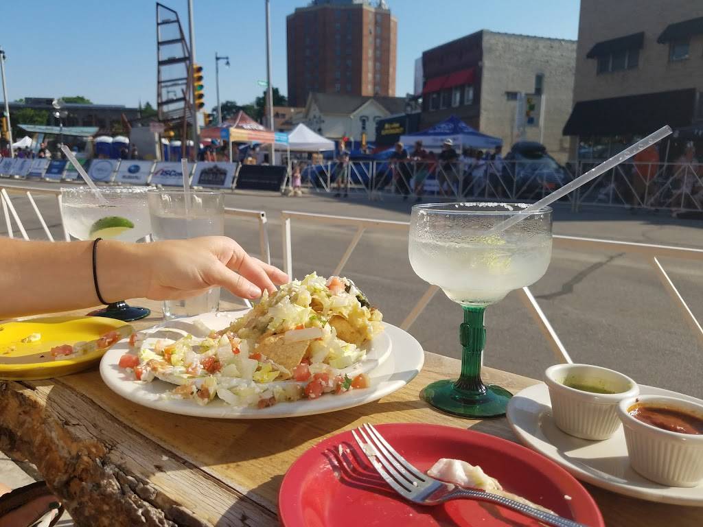 Riviera Maya Restaurant | restaurant | 2327 S Kinnickinnic Ave, Milwaukee, WI 53207, USA | 4142944848 OR +1 414-294-4848