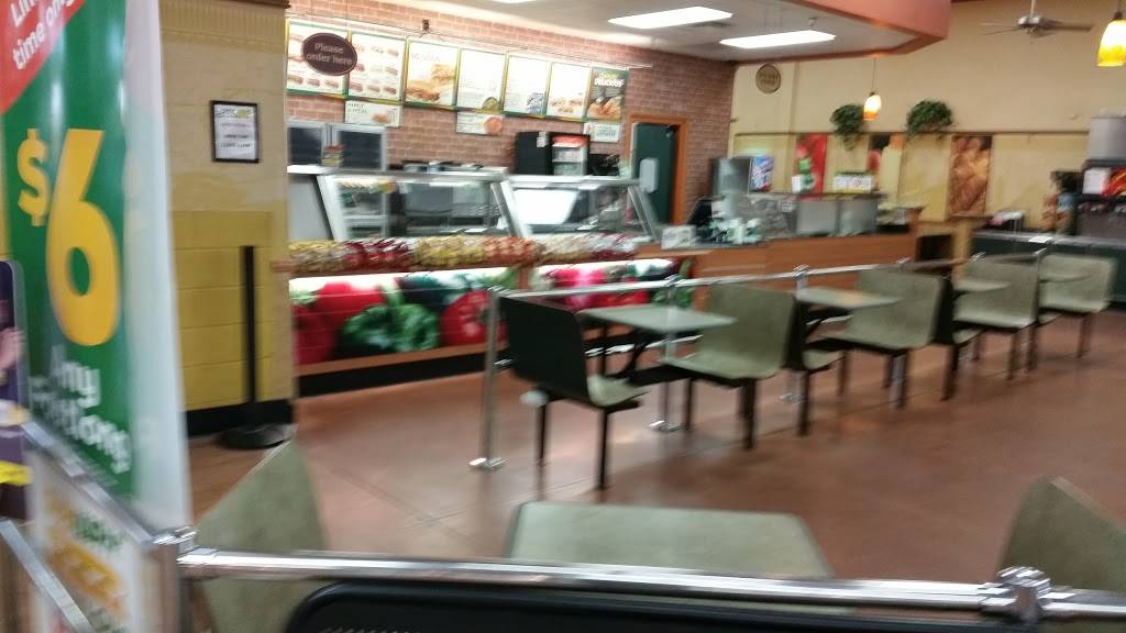 Subway | restaurant | 9570 SW State Rd 200, Ocala, FL 34474, USA | 3522912181 OR +1 352-291-2181