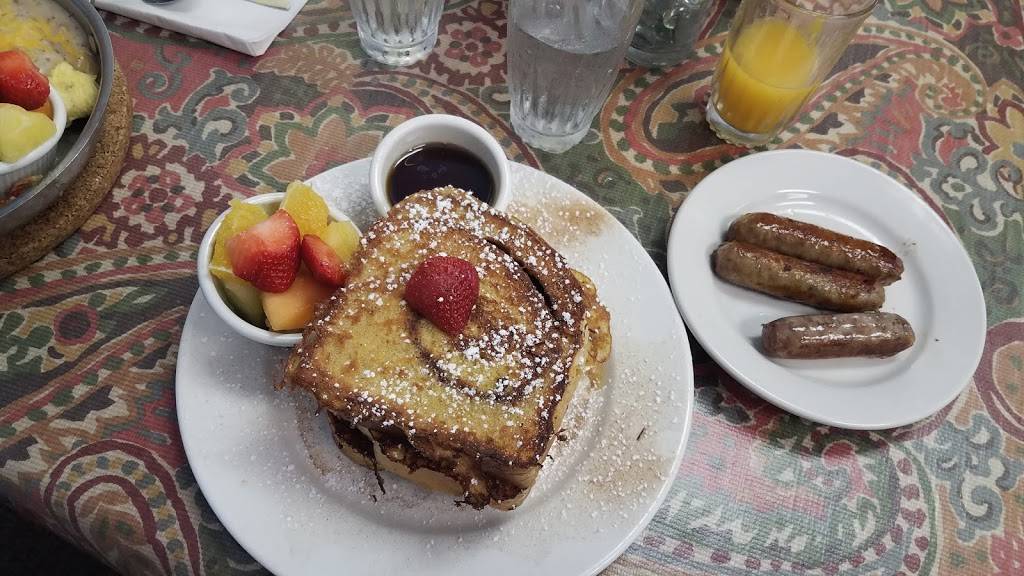 Breakfast Club | restaurant | 30600 John R Rd, Madison Heights, MI 48071, USA | 2483079090 OR +1 248-307-9090