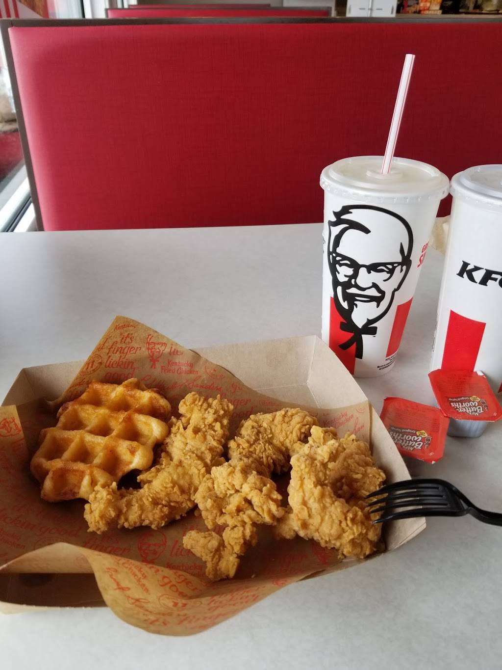 KFC | restaurant | 6636 South Ave, Youngstown, OH 44512, USA | 3309657532 OR +1 330-965-7532