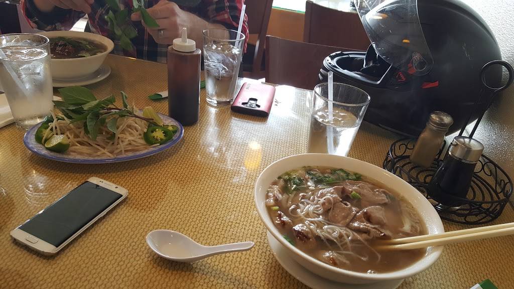 Pho Mamas | restaurant | 13206 Bothell Everett Hwy #401c, Mill Creek, WA 98012, USA | 4253168887 OR +1 425-316-8887