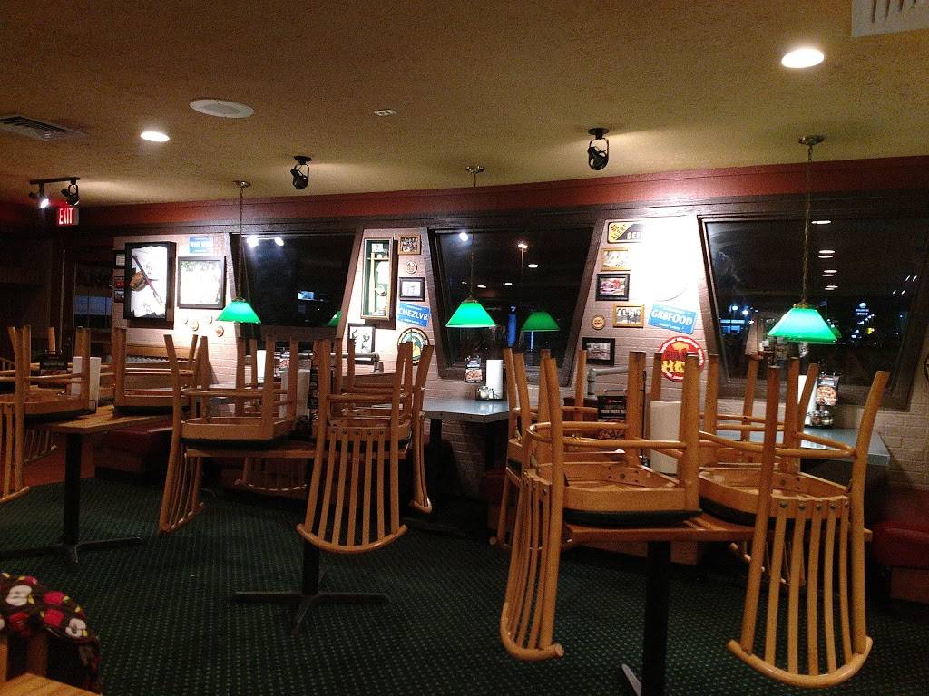 Pizza Hut | restaurant | 3043 28th St SW, Grandville, MI 49418, USA | 6162499499 OR +1 616-249-9499