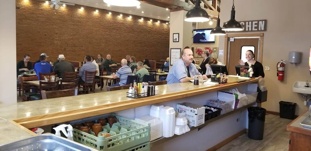 T&D Coney Grill | restaurant | 209 S Main St, Eaton Rapids, MI 48827, USA | 5174419027 OR +1 517-441-9027