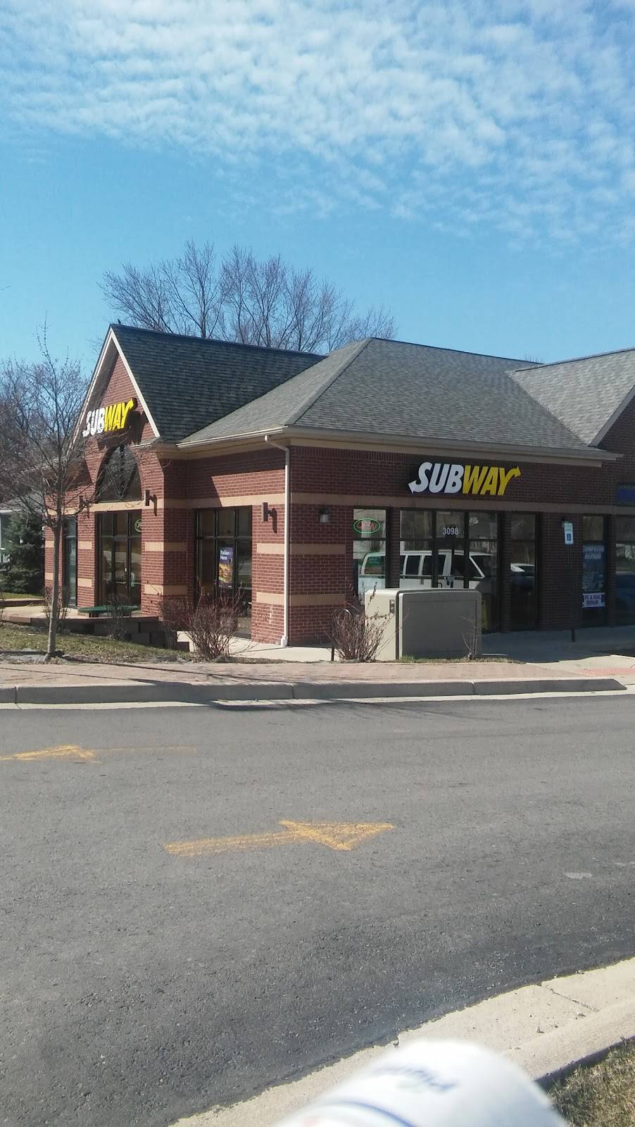 Subway | restaurant | 3098 Platt Rd, Ann Arbor, MI 48108, USA | 7349758860 OR +1 734-975-8860