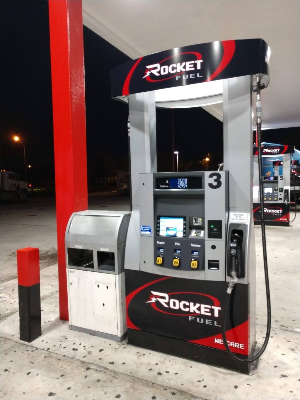 Rocket Fuel and Smoke Shop | cafe | 900 E 65th St, Hialeah, FL 33013, USA | 5132771936 OR +1 513-277-1936