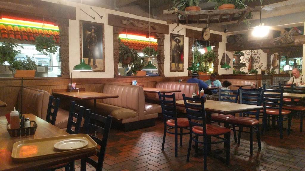 Panchos Mexican Buffet | restaurant | 5751 SW Green Oaks Blvd, Arlington, TX 76017, USA | 8174837085 OR +1 817-483-7085