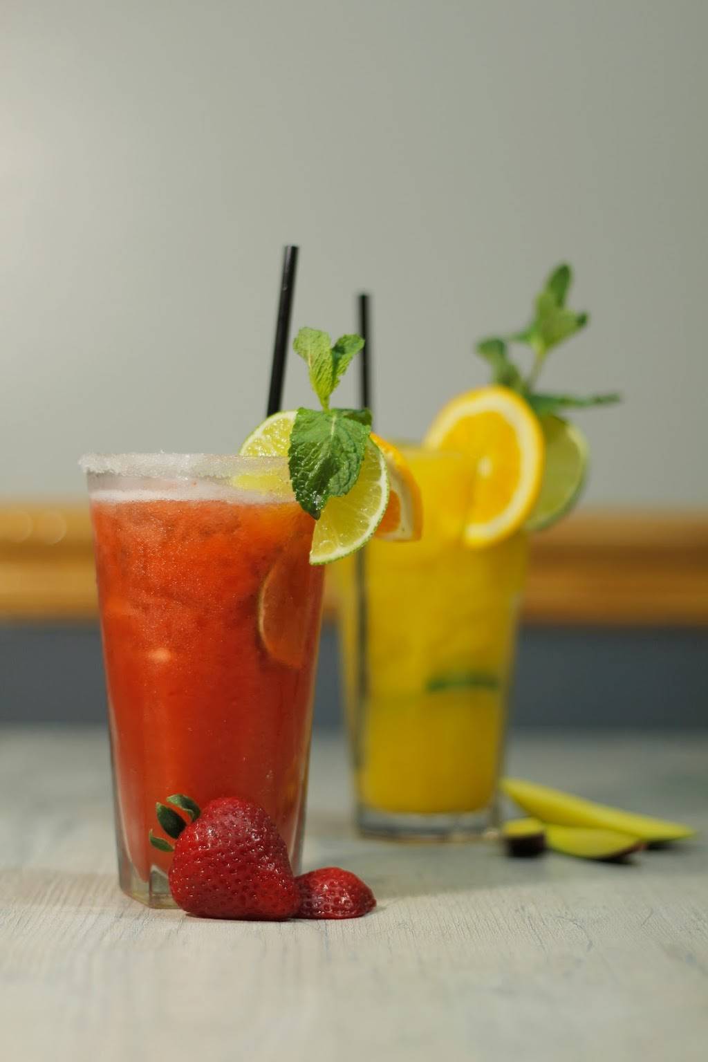 Las Cazuelitas Restaurant | restaurant | 21 Crystal Lake Plaza, Crystal Lake, IL 60014, USA | 8158930802 OR +1 815-893-0802