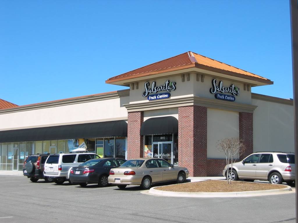 Salsaritas Fresh Mexican Grill | restaurant | 8015 Vaughn Rd, Montgomery, AL 36116, USA | 3343565430 OR +1 334-356-5430