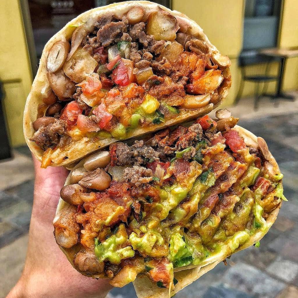 The Great White Hut | restaurant | 1500 Cañada Blvd B, Glendale, CA 91208, USA | 8184845866 OR +1 818-484-5866