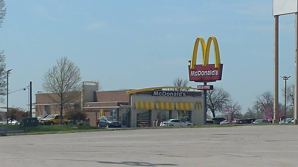 McDonalds | cafe | 16235 E, US-24, Independence, MO 64056, USA | 8162570700 OR +1 816-257-0700