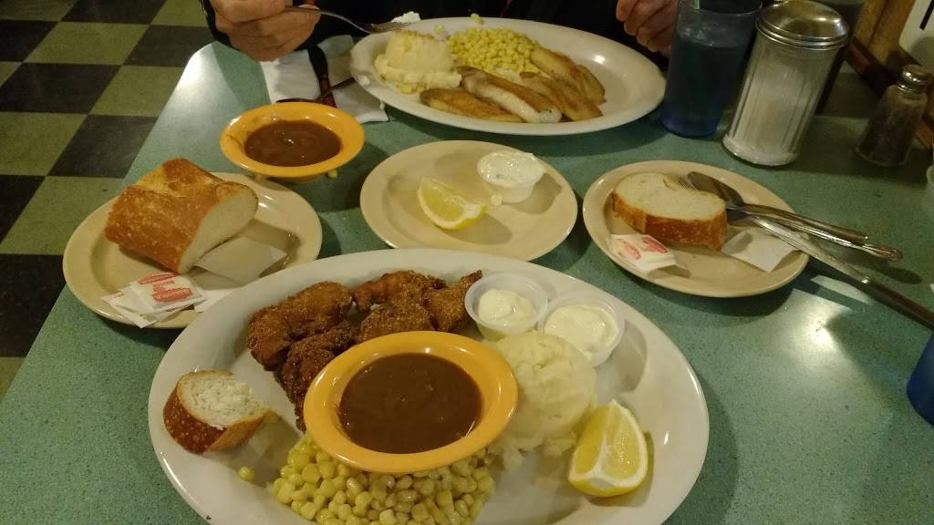 Tennessee Grill | restaurant | 1128 Taraval, San Francisco, CA 94116, USA | 4156647834 OR +1 415-664-7834