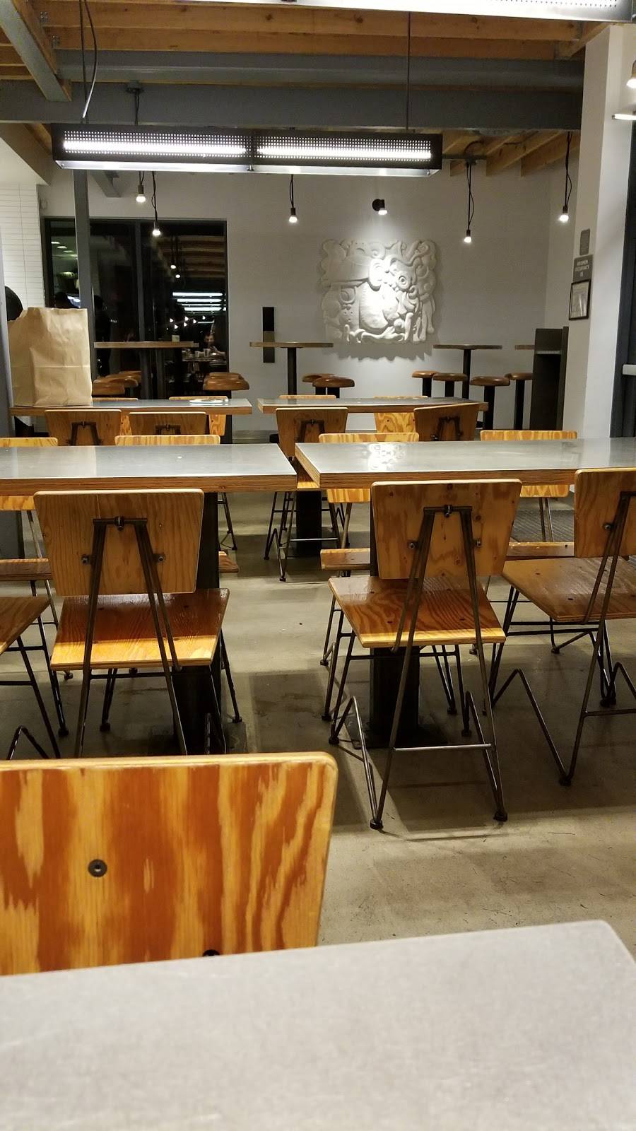 Chipotle Mexican Grill | restaurant | 2320 S Lamar Blvd, Austin, TX 78704, USA | 5125829578 OR +1 512-582-9578