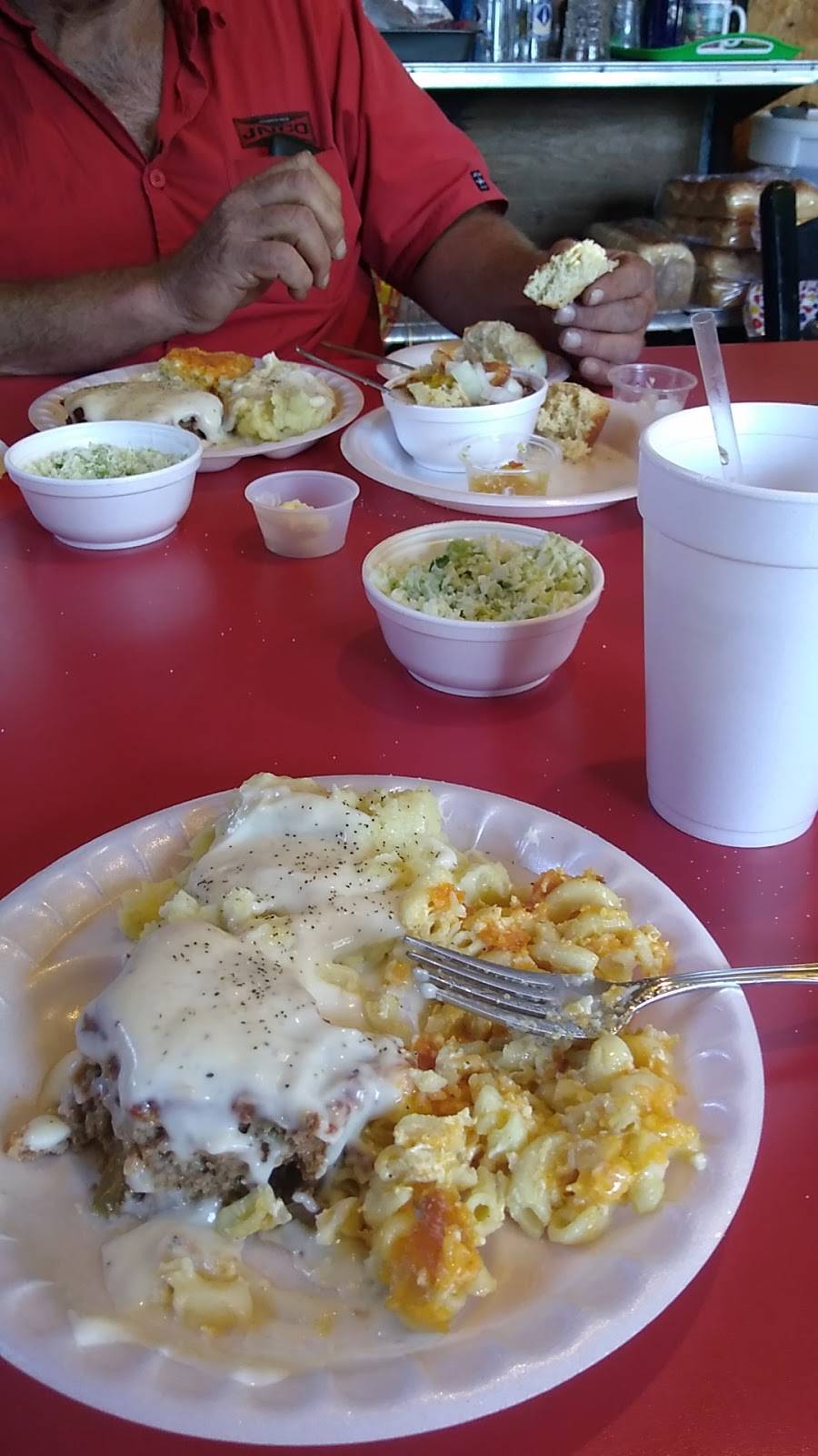 Thompsons Country Diner | restaurant | 1212 SC-11, Chesnee, SC 29323, USA | 8644618651 OR +1 864-461-8651