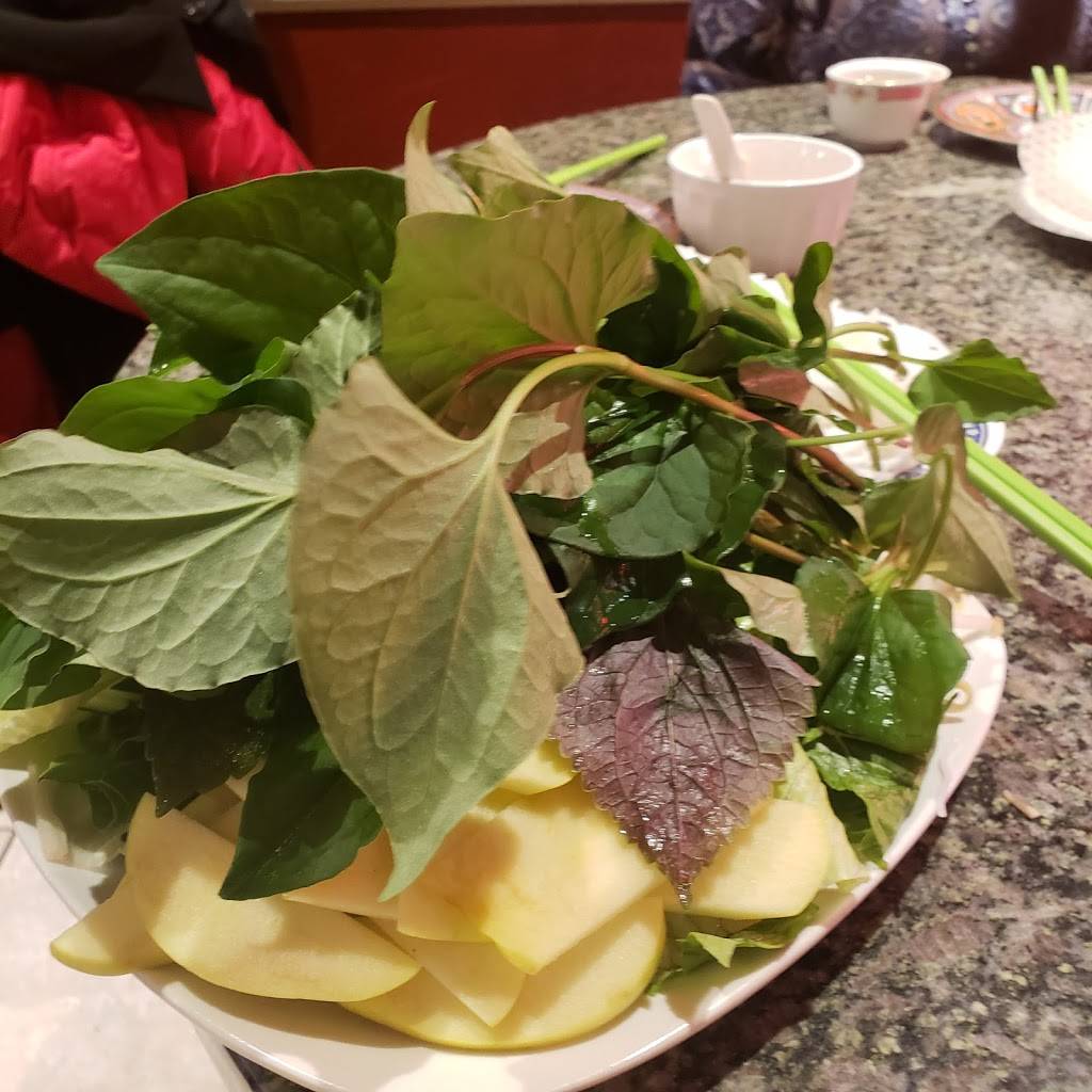 Phở 2000 Restaurant | restaurant | 198 Adams St, Dorchester, MA 02122, USA | 6174361908 OR +1 617-436-1908