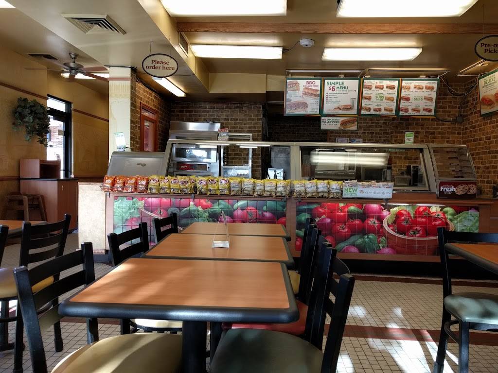 Subway | meal takeaway | 221 1300 E, Salt Lake City, UT 84102, USA | 8015825001 OR +1 801-582-5001