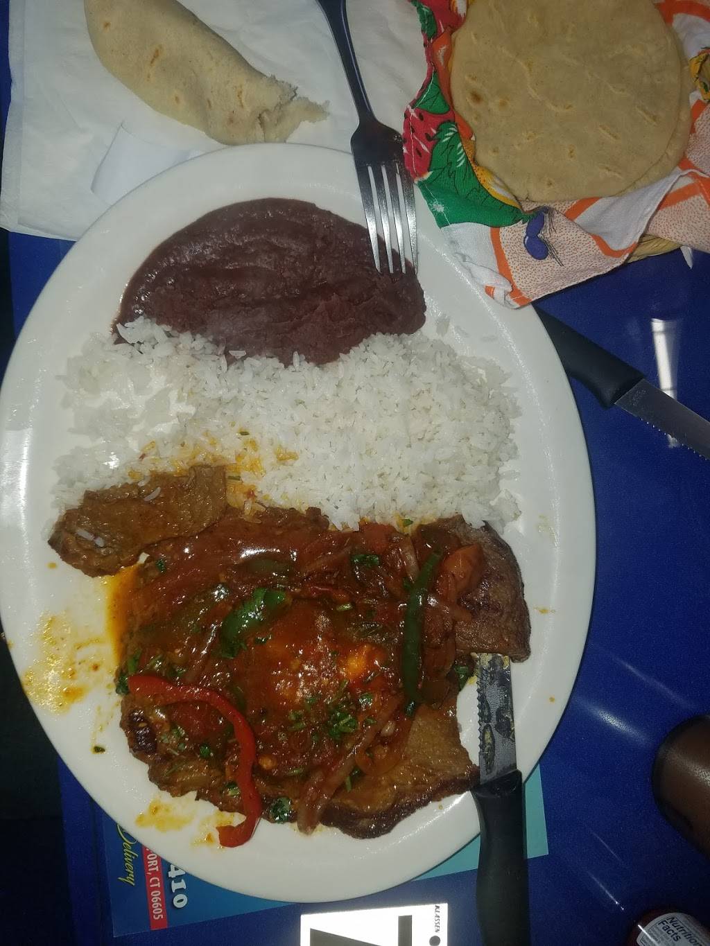 El Rio Lempa | restaurant | 269 Wood Ave, Bridgeport, CT 06605, USA | 2036126410 OR +1 203-612-6410