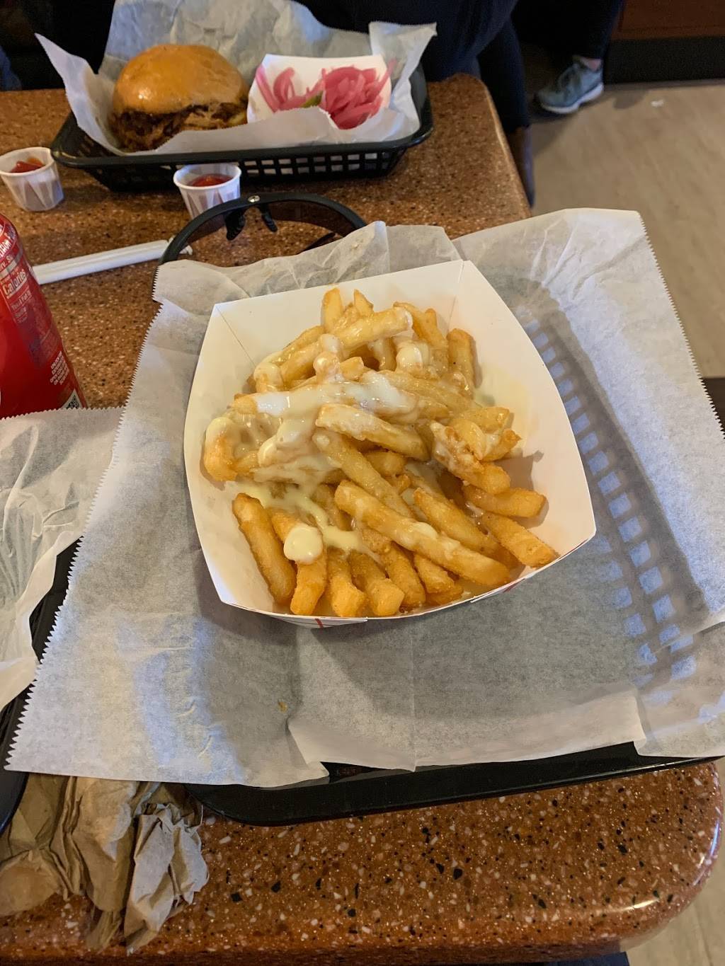 Smoke Shack BBQ & Burgers | restaurant | 126 Airport Rd, West Milford, NJ 07480, USA | 9735066769 OR +1 973-506-6769