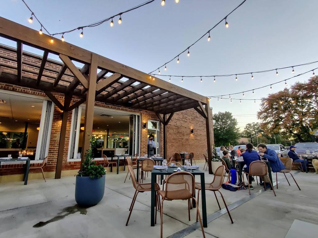 Ruthies All-Day | restaurant | 3411 SOUTH, 5th St S, Arlington, VA 22204, USA | 7038882841 OR +1 703-888-2841