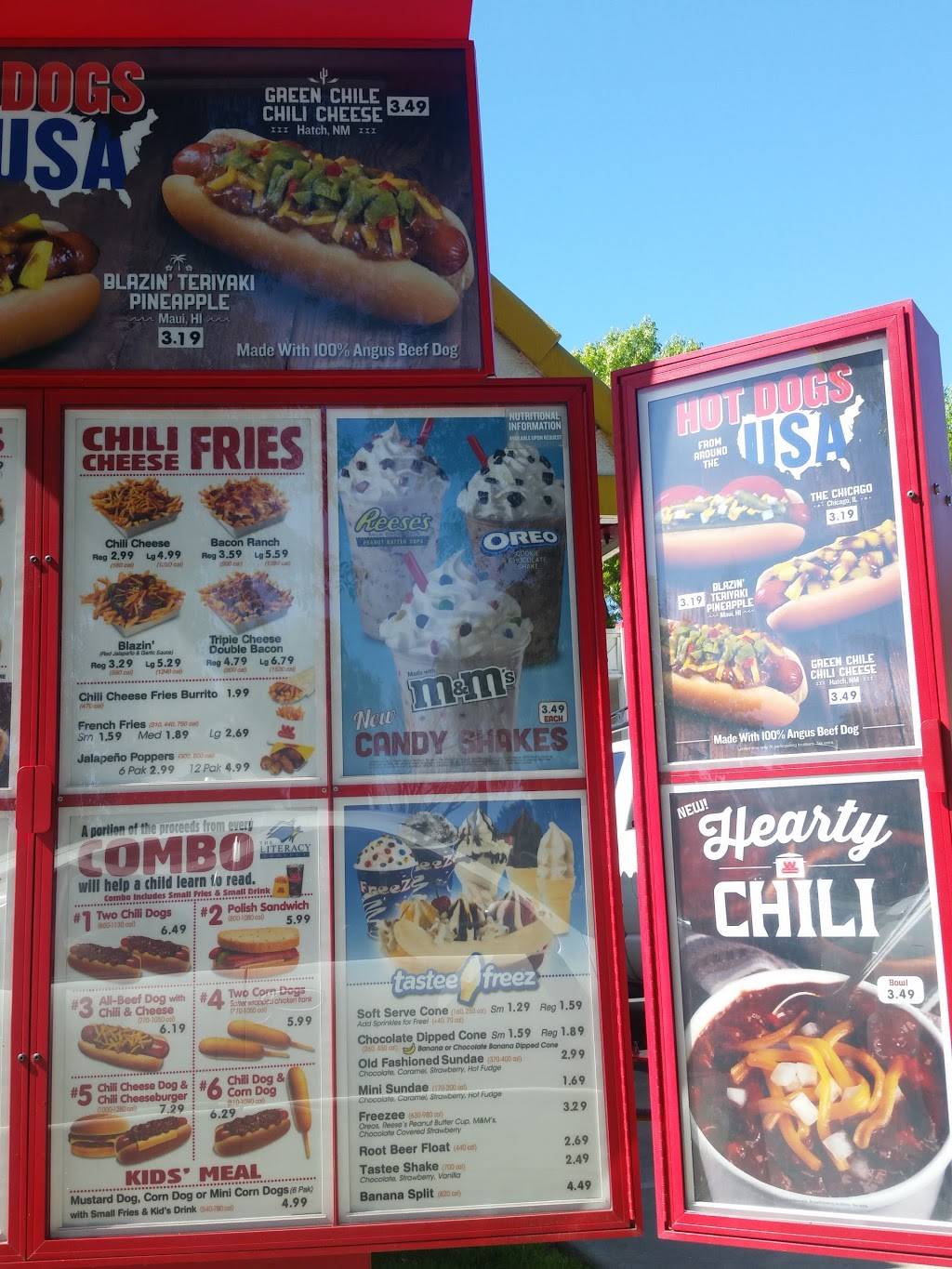 Wienerschnitzel | restaurant | 1820 Euclid Ave, Ontario, CA 91761, USA | 9099869056 OR +1 909-986-9056