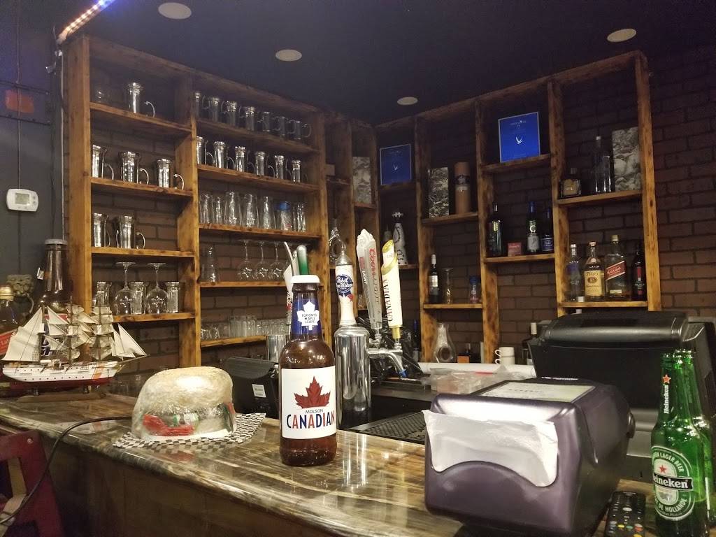 Yummis/Chip-N-Dip | restaurant | 9839 Yonge St, Richmond Hill, ON L4C 1V2, Canada | 9057638200 OR +1 905-763-8200