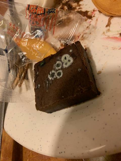 Zins Buffet | restaurant | 861 E North St, Kendallville, IN 46755, USA | 2603478808 OR +1 260-347-8808