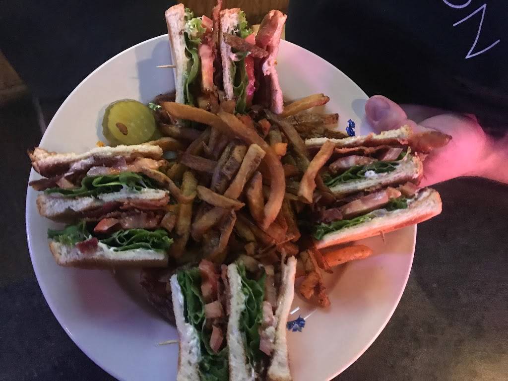 St. Paul Saloon | restaurant | 1045 Hudson Rd, St Paul, MN 55106, USA | 6513871984 OR +1 651-387-1984