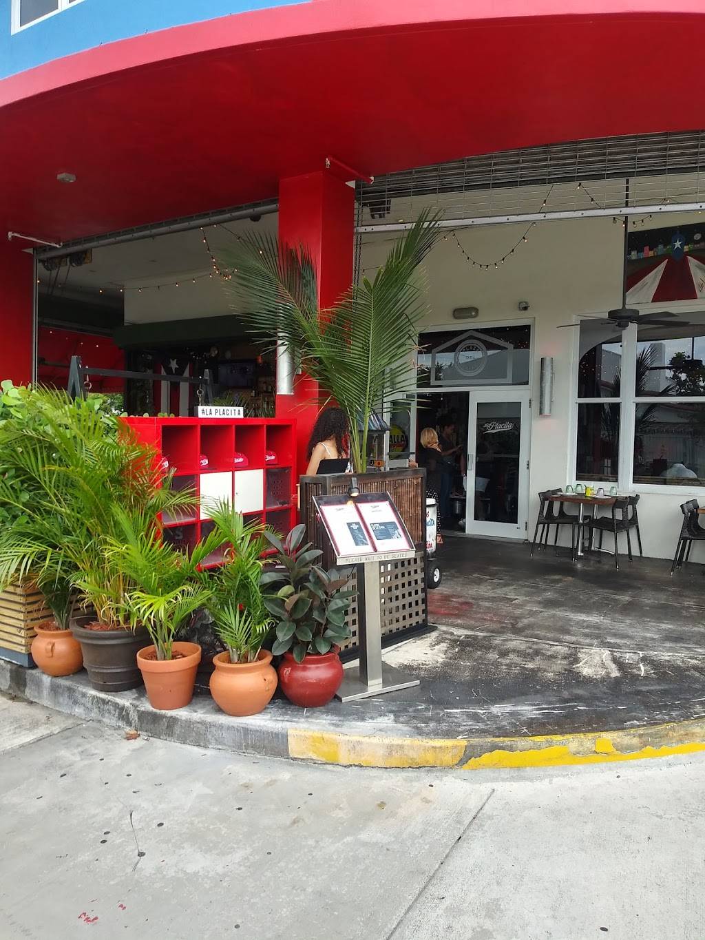 La Placita | restaurant | 6789 Biscayne Blvd, Miami, FL 33138, USA | 3054008173 OR +1 305-400-8173