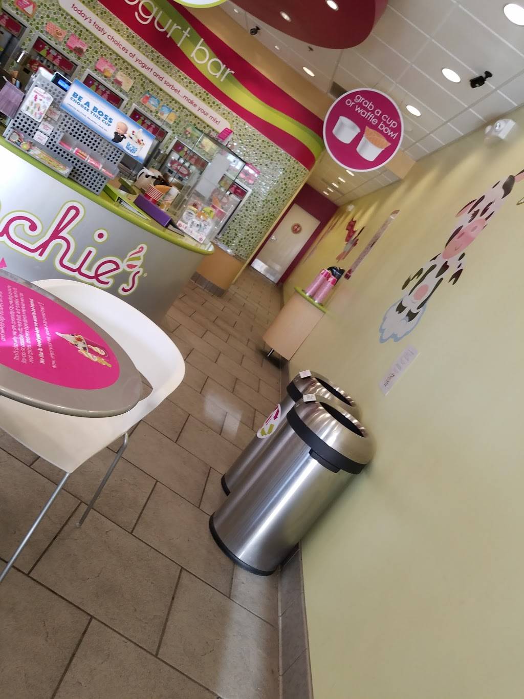 Menchies Frozen Yogurt | bakery | 2188 Santa Rosa Ave Ste A-3, Santa Rosa, CA 95407, USA | 7075459866 OR +1 707-545-9866