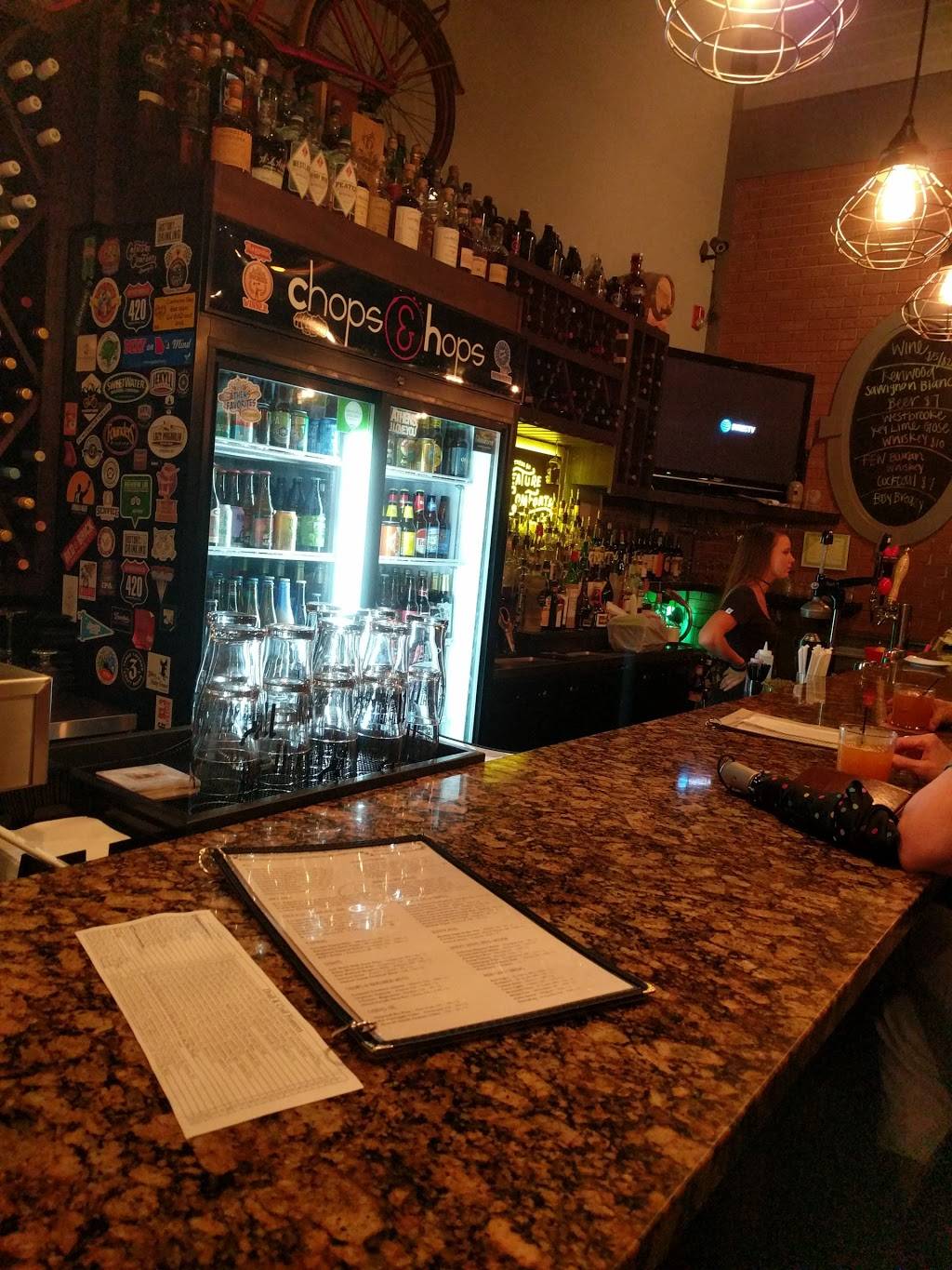 Chops & Hops | restaurant | 2 S Main St #112, Watkinsville, GA 30677, USA | 7063101101 OR +1 706-310-1101